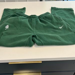 Dartmouth College men’s sweatpants